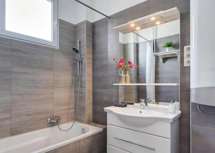 Appartement Premium Szervita Square *